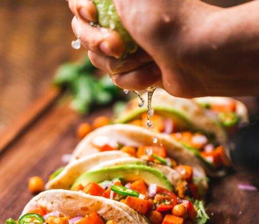 식욕을 조절하는 심리적 방법 cooked tacos